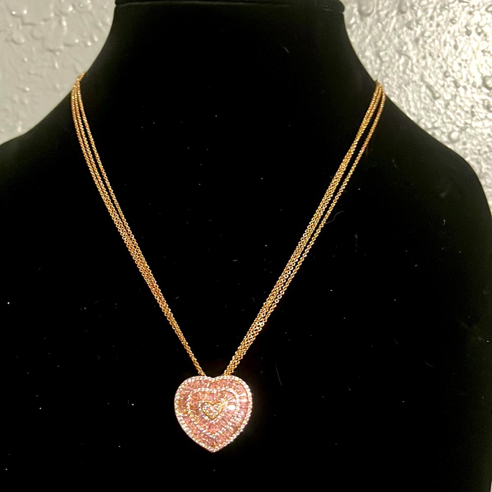 Sparkly pink heart with rose gold tone triple chain
